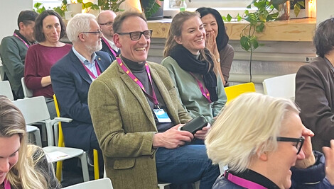 Publikum lauscht Vortrag bei #Fokusversorgung