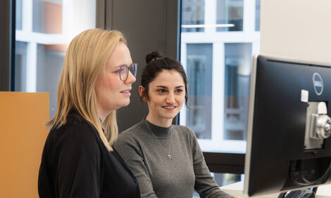 Arbeitsplatz in der KVH