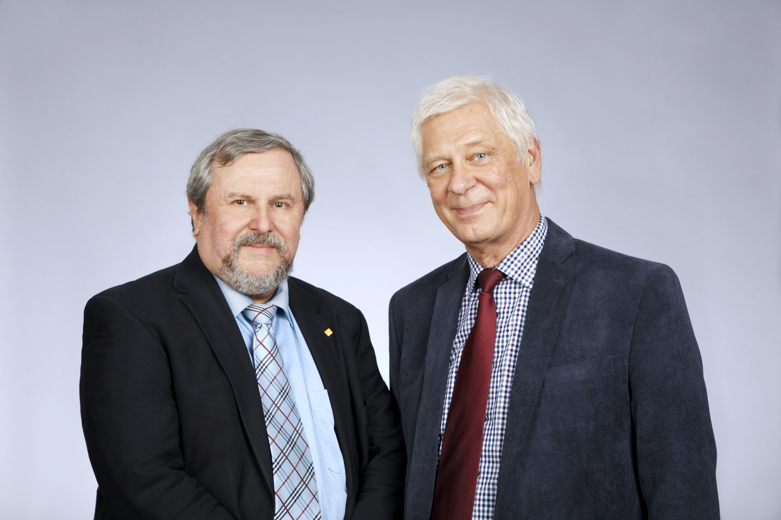 Von links: Frank Dastych und Dr. Eckhard Starke, das Vorstands-Duo der Kassenärztlichen Vereinigung Hessen (KVH).